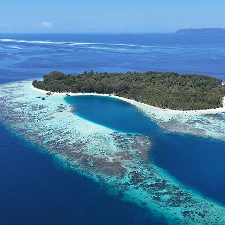 Wai Resort - Raja Ampat Pulau Birie 외부 사진
