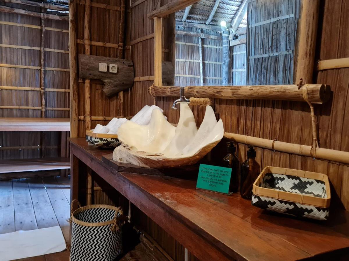 Wai Resort - Raja Ampat Pulau Birie 외부 사진